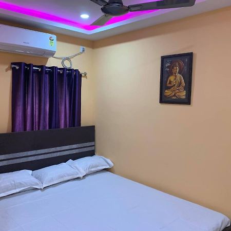 New Ananda Niketan Lodge Calcutta Exteriör bild